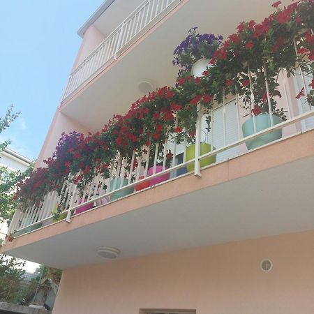 Apartments Dora Trogir Eksteriør billede